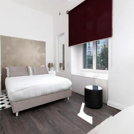 - Diamond De Luxe Apartament