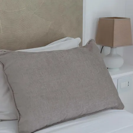 - Diamond De Luxe Apartament